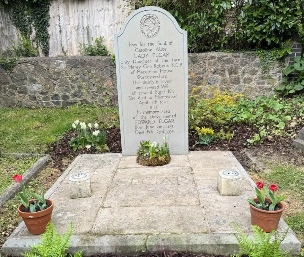 Edward Elgar and Caroline Alice's grave with flowers